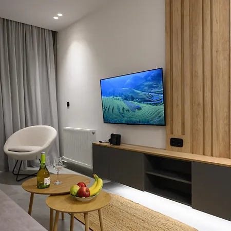 Q Luxury Mandarin Garden Perea *