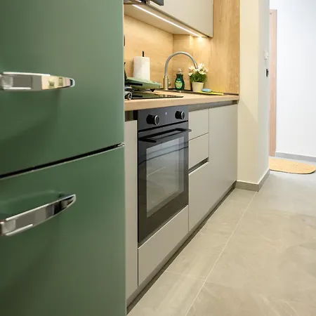 Apartament Q Luxury Mandarin Garden Perea Peraía